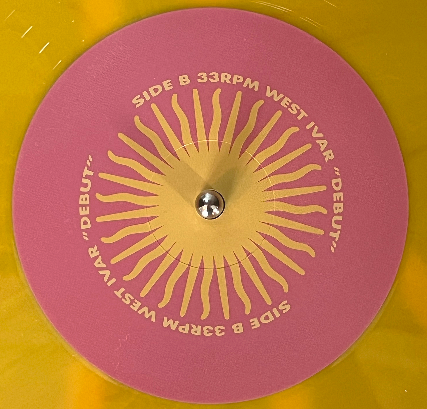 Vinyl close